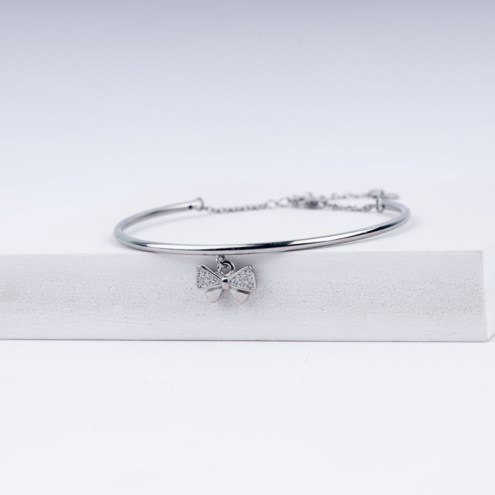 Twinkling Bow Charm Zircon Adjustable Bracelet In 925 Sterling Silver