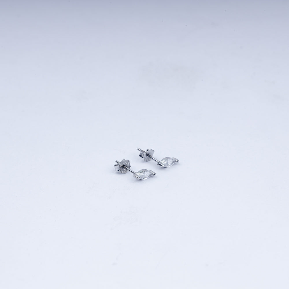 Marquise-Cut Zircon Brilliance Necklace Set In 925 Sterling Silver