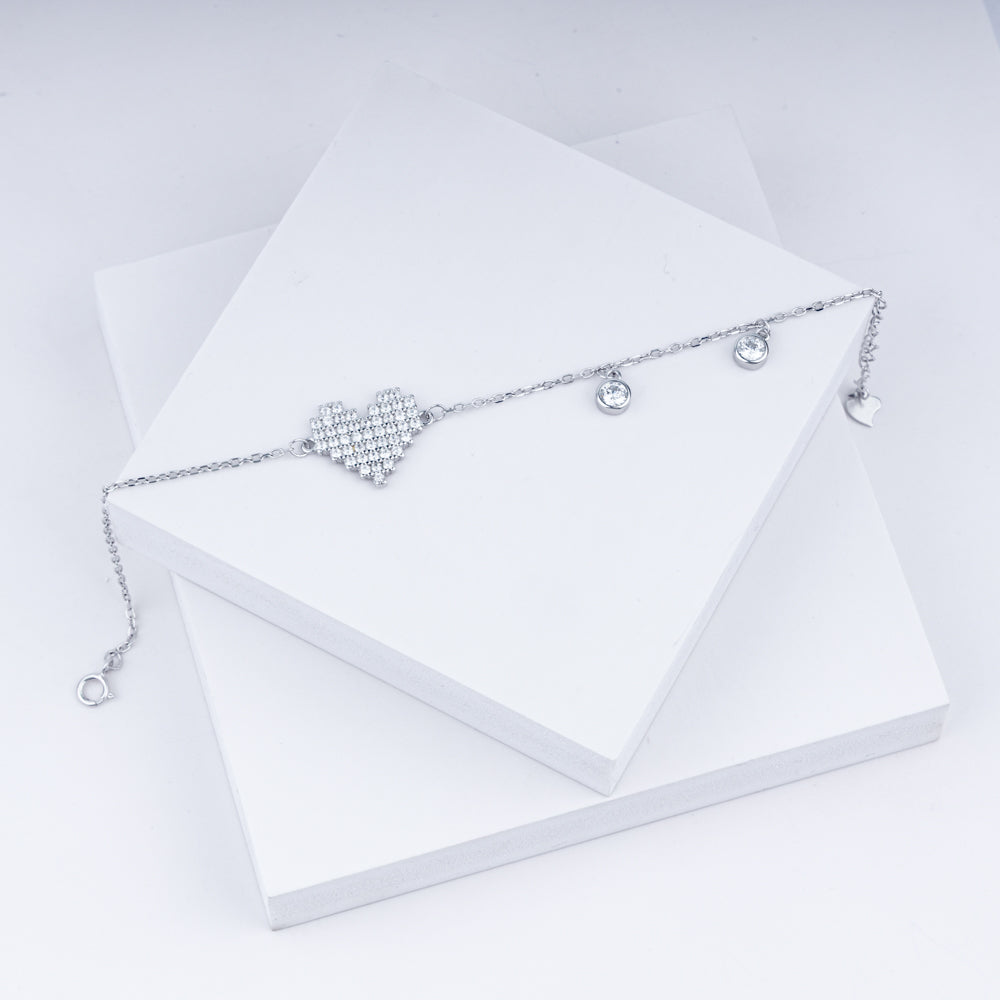 Sparkling Heart Charm Chain Bracelet In 925 Sterling Silver