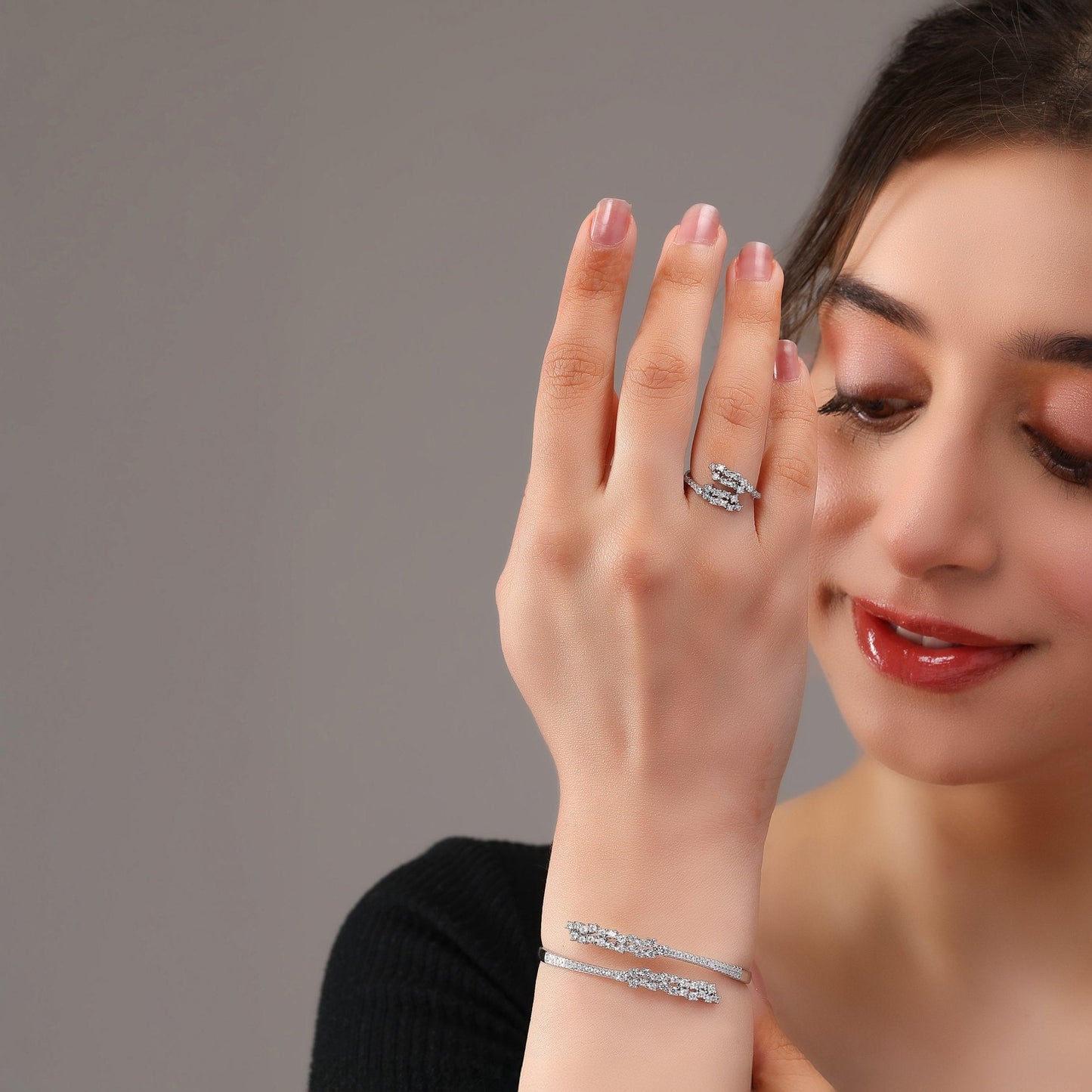 Sparkling Zircon Adjustable Bracelet With Ring In 925 Sterling Silver - Vanika 